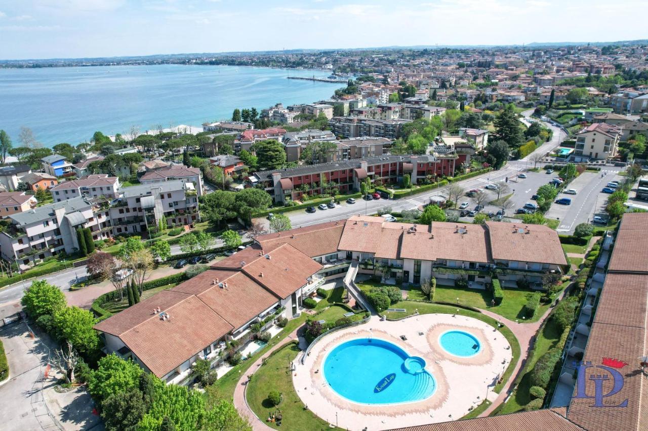 Desenzanoloft Official Partner Marriott Homes & Villas - A Casa Di Attila Десенцано дел Гарда Екстериор снимка