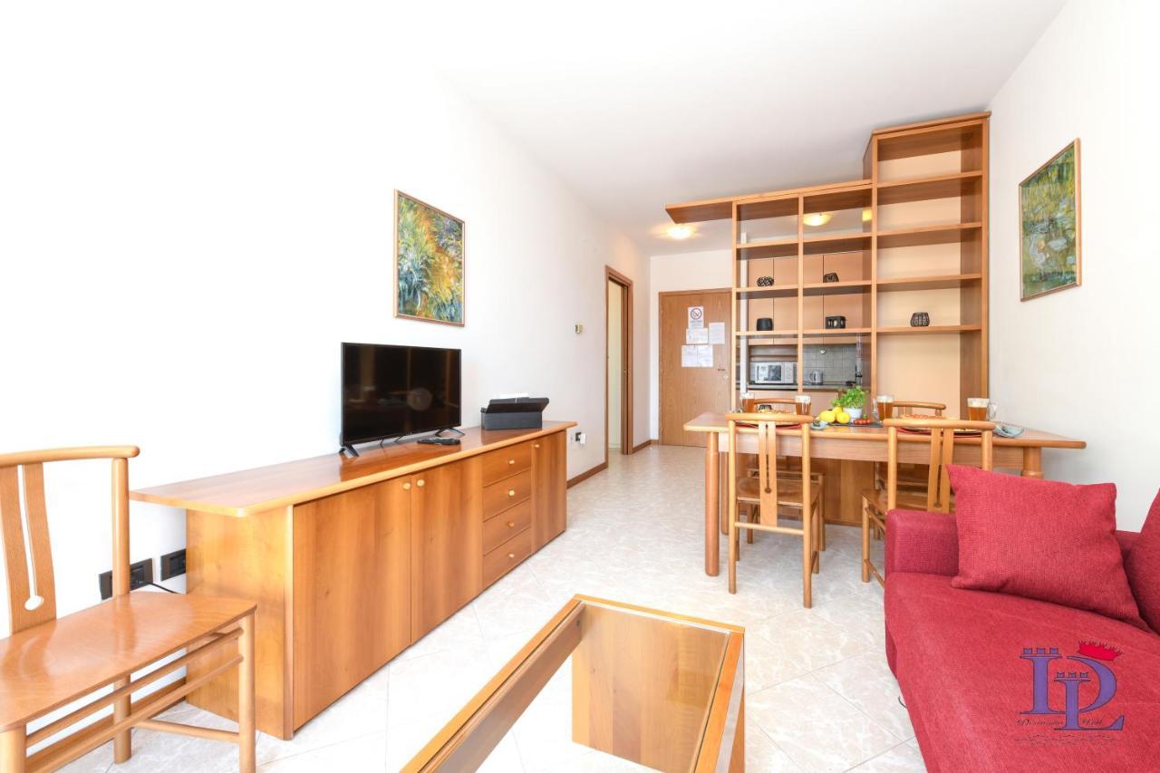 Desenzanoloft Official Partner Marriott Homes & Villas - A Casa Di Attila Десенцано дел Гарда Екстериор снимка